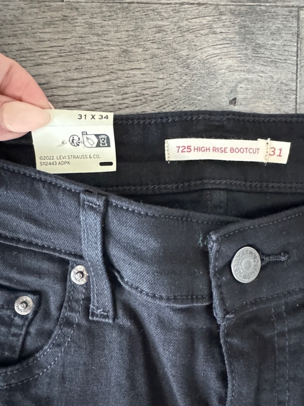 🌼LEVI’S🌼 725 Black High Rise Bootcut Jeans, Size 31 - Picture 6 of 14